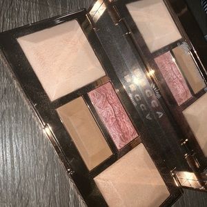 BECCA be a light, light to medium face palette